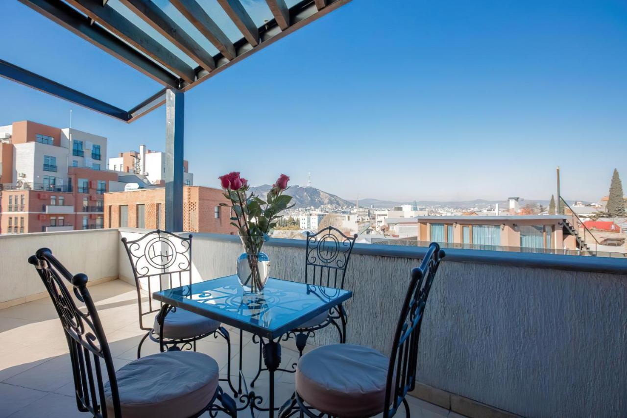 Reikartz Avlabari Tbilisi Hotel Exterior foto